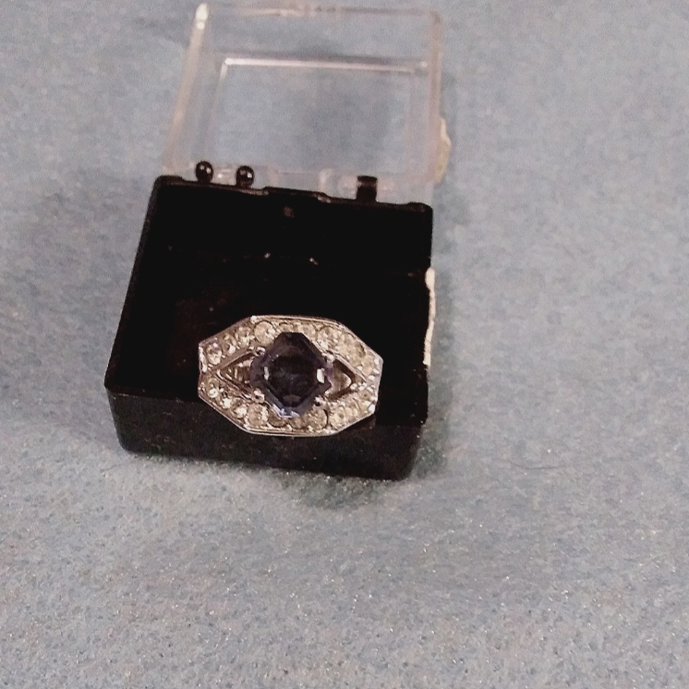 Elegant 6.5, Sterling 925  Silver and Blue Gemstone Ring